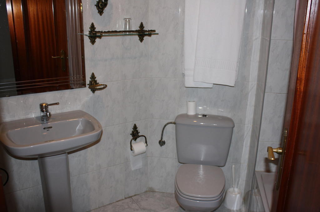 Hotel Cristaleiro Gondomar Bagian luar foto