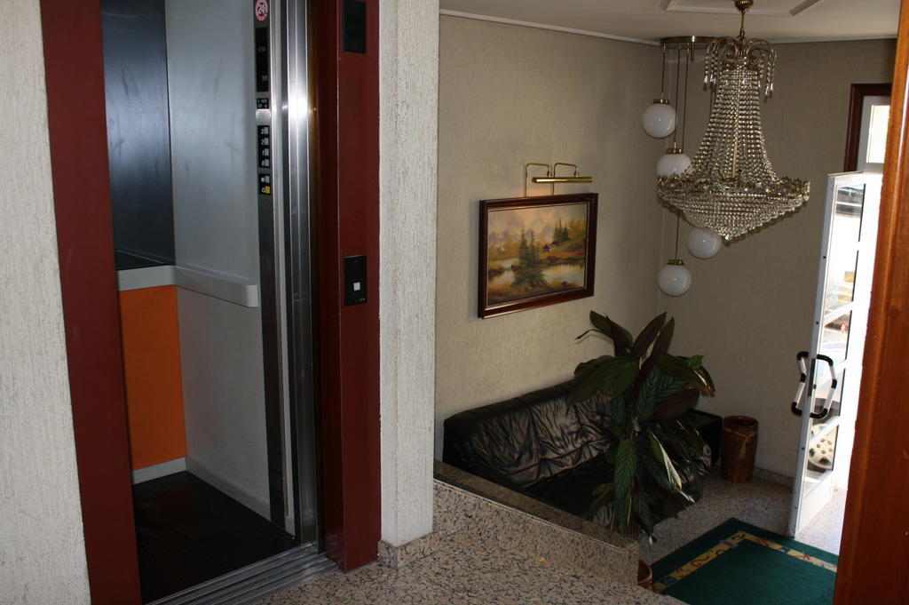 Hotel Cristaleiro Gondomar Bagian luar foto